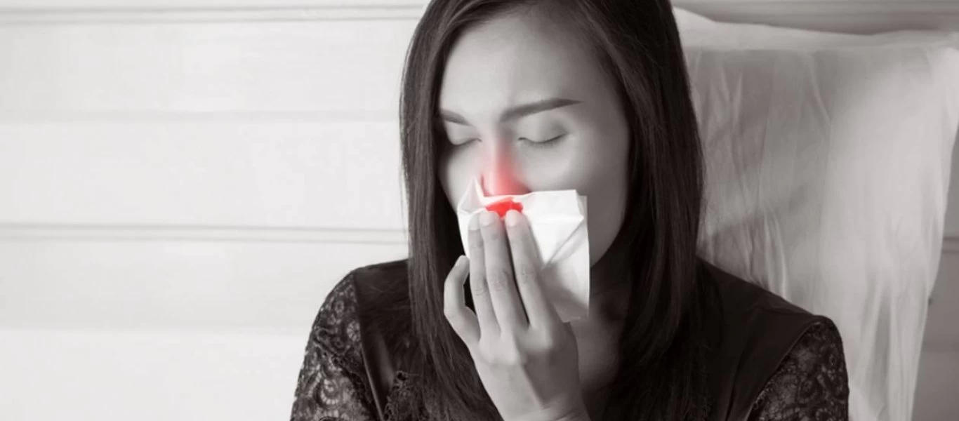 Όλα όσα πρέπει να γνωρίζετε για τη ρινορραγία - Δείτε πως θα δώσετε τις πρώτες βοήθειες (βίντεο)